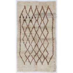 Taupe colored MOROCCAN Berber Beni Ourain Design Rug with Brown Diamond Shaped patterns, HANDMADE, 100% Wool