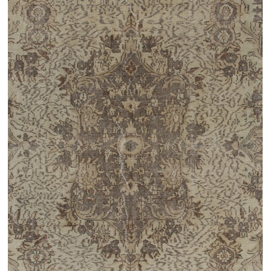 One-of-a-kind Handmade Vintage Turkish Area Rug. 6.5 x 10 Ft (197 x 305 cm)
