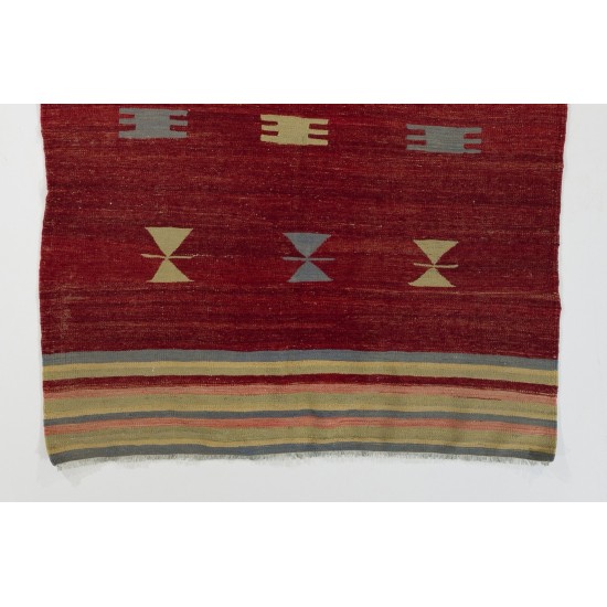 Handmade Turkish Wool Kilim Rug, Authentic Floor Covering. 4.2 x 5.5 Ft (127 x 167 cm)