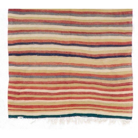 Vintage Handwoven Anatolian Kilim Rug, 100% Wool Flat-Weave Floor Covering. 5 x 8.4 Ft (153 x 255 cm)