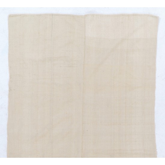 Solid Ivory Color Kilim Runner, Vintage Handwoven Turkish Hallway Runner. 5.2 x 9.6 Ft (156 x 290 cm)