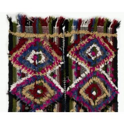 Turkish Kilim "Flat-Weave", Handwoven Vintage Rug with Geometric Design. 2.8 x 3.8 Ft (85 x 115 cm)
