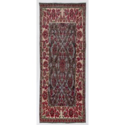 Turkish Runner Rug, Authentic Vintage Handmade Hallway Runner. 3.3 x 8.3 Ft (100 x 250 cm)