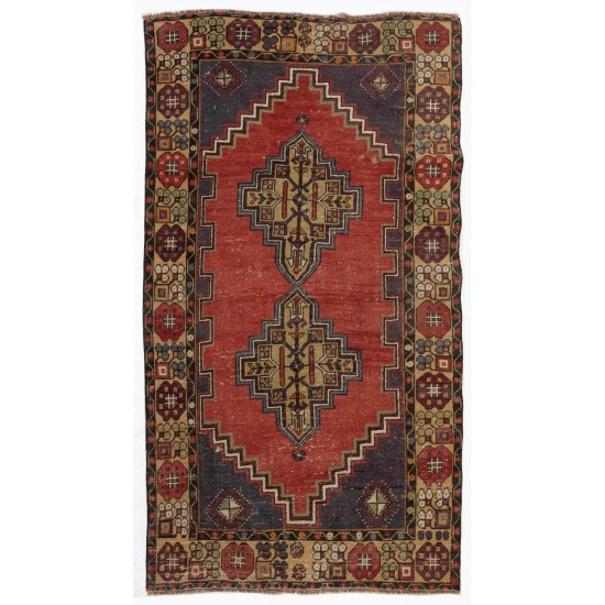 Traditional Handmade Turkish Village Rug, Geometric Medallion Design Carpet. 3.5 x 5.7 Ft (105 x 173 cm)