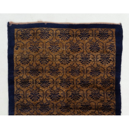 Unique Vintage Handmade Turkish Rug with Geometric Medallion Design. 3.8 x 6 Ft (114 x 180 cm)