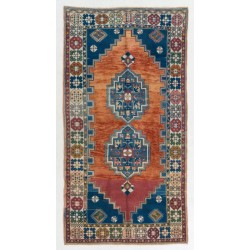 One-of-a-Kind 1960s Handmade Turkish Oriental Rug, 100% Wool. 4.6 x 8.8 Ft (140 x 266 cm)