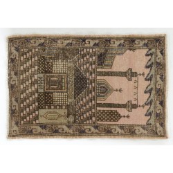 Vintage Handmade Prayer Rug from Konya / Turkey. 2.7 x 4 Ft (80 x 124 cm)