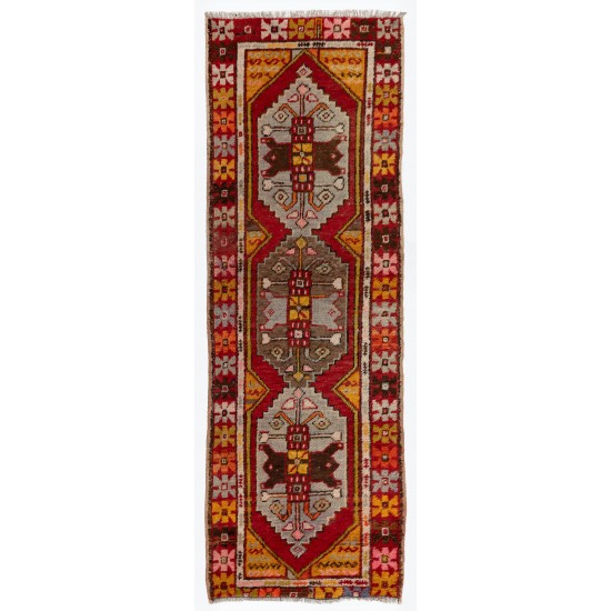 Multicolor Turkish Runner Rug, Authentic Vintage Handmade Hallway Runner. 2.7 x 8.5 Ft (80 x 257 cm)