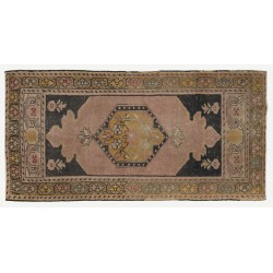 Vintage Turkish Handmade Accent Rug for Home and Office Decor. 3.2 x 6 Ft (97 x 185 cm)