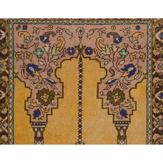 Handmade Vintage Anatolian Prayer Rug depicting a Chandelier, Couple of Columns and Flowers. 3.3 x 5.4 Ft (99 x 163 cm)
