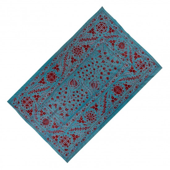 Decorative Silk Suzani Textille. Brand New Uzbek Embroidery Wall Hanging, Bed or Table Cover. 4.6 x 7 Ft (140 x 216 cm)