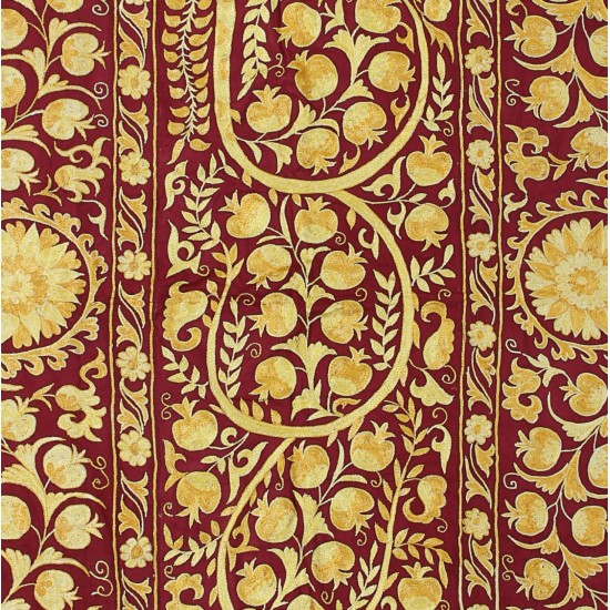 Silk Hand Embroidered Bed Cover, Vintage Suzani Wall Hanging from Uzbekistan. 4.8 x 6.9 Ft (145 x 210 cm)
