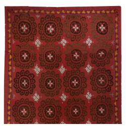 Silk Hand Embroidered Bed Cover, Vintage Suzani Wall Hanging from Uzbekistan. 6.6 x 12.3 Ft (200 x 373 cm)