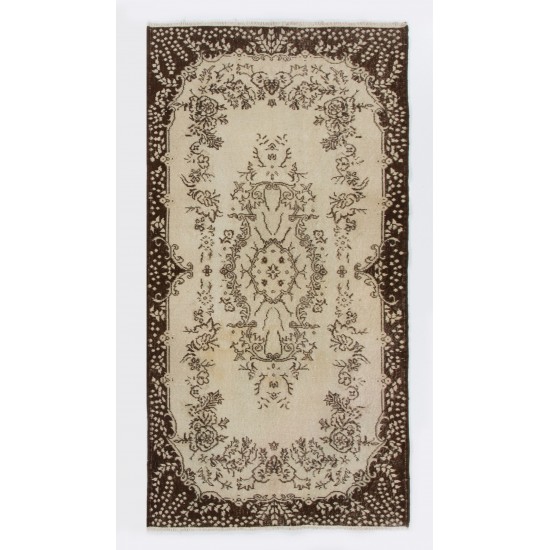 Vintage Handmade Turkish Oushak Accent Rug with Medallion Design. 3.9 x 7.3 Ft (116 x 220 cm)