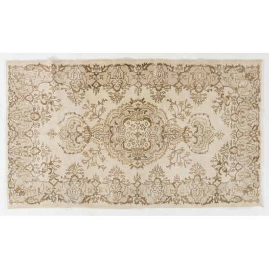 Handmade Vintage Rug, Floral Design Central Anatolian Carpet. 4 x 6.9 Ft (120 x 210 cm)