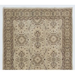 Handmade Vintage Rug, Floral Patterned Anatolian Carpet. 4 x 7 Ft (120 x 212 cm)