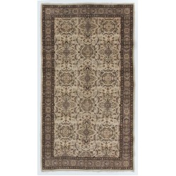 Handmade Vintage Rug, Floral Patterned Anatolian Carpet. 4 x 7 Ft (120 x 213 cm)