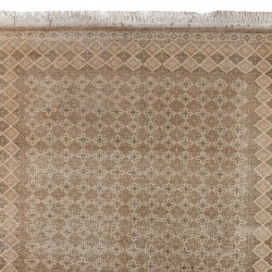 Vintage Turkish Area Rug, Geometric Pattern Handmade carpet made in Turkey. 4.4 x 7 Ft (132 x 212 cm)