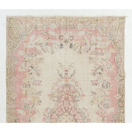 Vintage Hand-Knotted Anatolian Rug with Floral Medallion Design, Living Room Carpet. 5.9 x 10.3 Ft (177 x 312 cm)