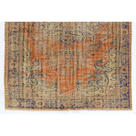 Hand-Knotted Vintage Central Anatolian Rug Made of Wool. 6.4 x 9 Ft (195 x 273 cm)