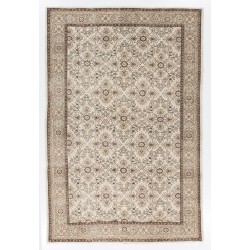 Handmade Vintage Rug, Floral Patterned Anatolian Carpet. 6.6 x 9.8 Ft (200 x 296 cm)