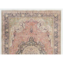 Mid-Century Handmade Turkish Oushak Wool Rug with Medallion Design. 6.9 x 10.2 Ft (208 x 310 cm)