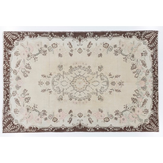 Vintage Handmade Turkish Rug with Floral Medallion Design. 7 x 10.9 Ft (214 x 330 cm)
