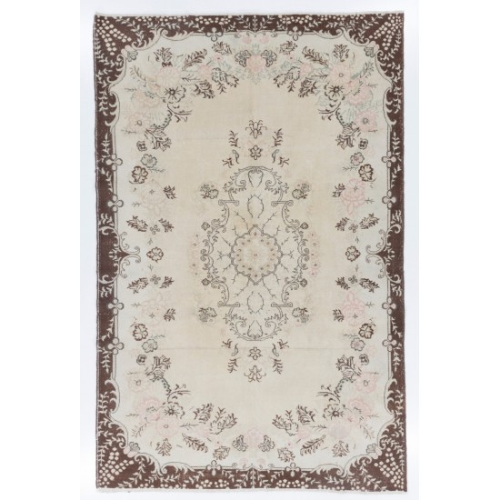 Vintage Handmade Turkish Rug with Floral Medallion Design. 7 x 10.9 Ft (214 x 330 cm)