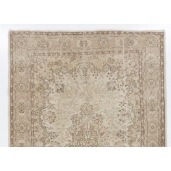 Large Mid-Century Handmade Turkish Oushak Wool Rug with Medallion Design. 7.3 x 10.6 Ft (220 x 322 cm)