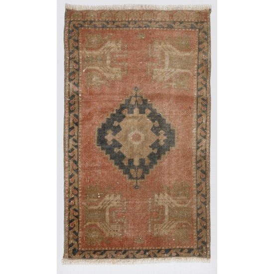 Hand-Knotted Vintage Turkish Oushak Rug Made of Wool. 1.6 x 2.5 Ft (48 x 76 cm)