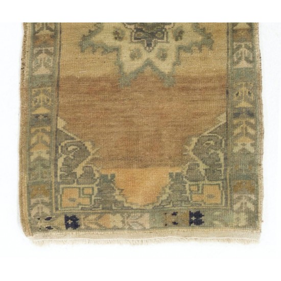 Small Turkish Oushak Rug, Vintage Handmade Doormat (Seat or Cushion Cover). 1.7 x 3.2 Ft (50 x 96 cm)