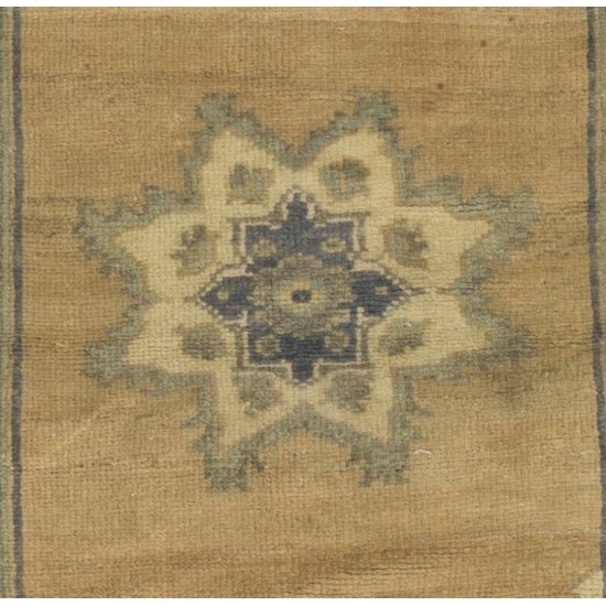 Small Handmade Turkish Rug, Vintage Doormat (Seat or Cushion Cover). 1.7 x 3 Ft (51 x 91 cm)
