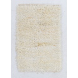 Handmade Mohair Shag Rug 300x400 cm (9.8x13.1 ft) – Natural Undyed Angora Wool, Soft High Pile Tulu Rug, Boho Minimalist Carpet